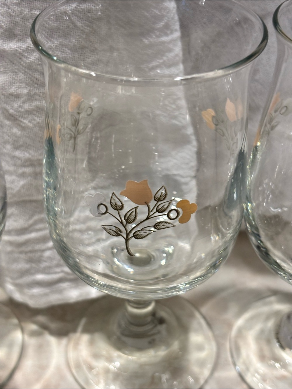 Vintage Pfaltzgraff Remembrance Wine Goblets Set of 4